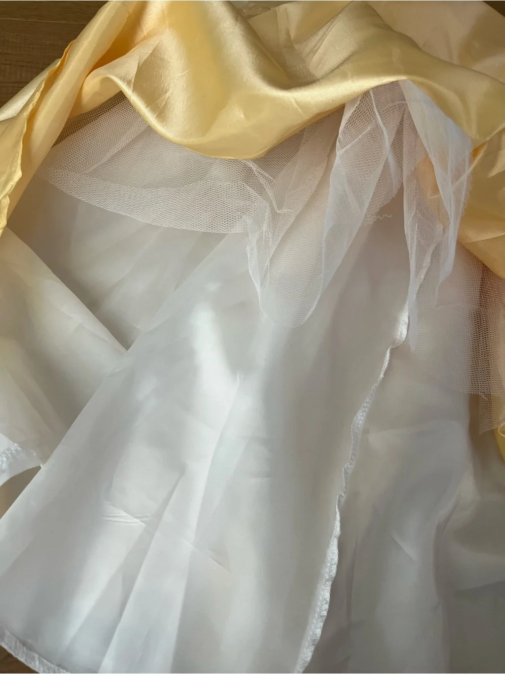 Golden Yellow Girls Large Princess Costume Dress Victorian Colonial Belle 2 pcs